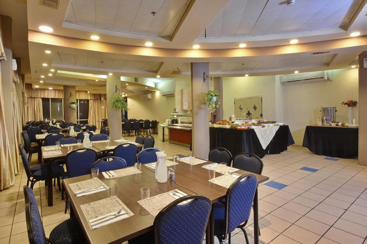 Pearl Of The Valley Hotel Kfar Tavor Exterior photo